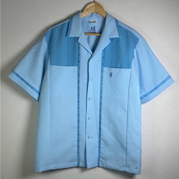 iolani executive Other - Iolani Vintage 80s Hawaii Men’s Guayabera Shirt Large Blue Cuban Camp Collar